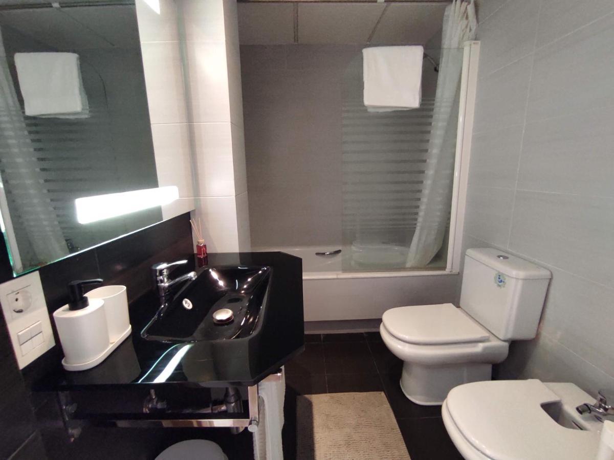 Manuela Nogales Apartments! Málaga Dış mekan fotoğraf